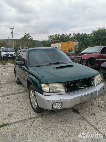 Subaru Forester SF по запчастям