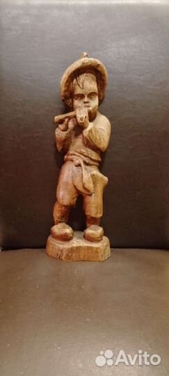 Коллекционная Фигура