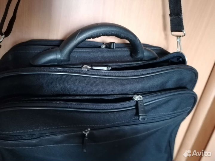 Портфель/ сумка/ кейс для ноутбука