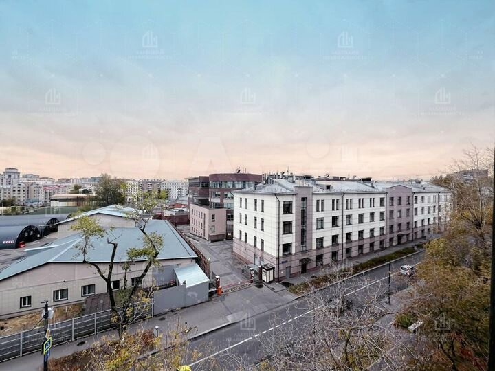 2-к. квартира, 65,8 м², 5/5 эт.