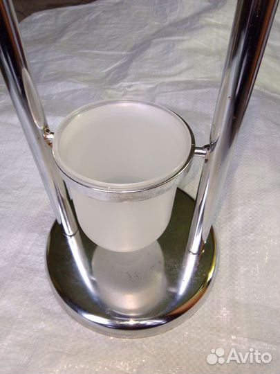 Стойка напольная с держателем