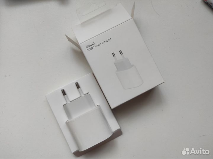 USB-C Power adapter 20w для iPhone новая