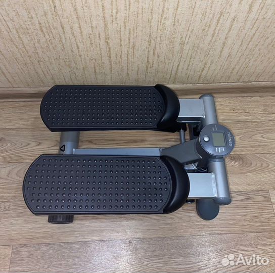 Тренажер степпер torneo новый