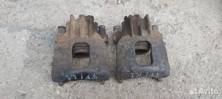 Суппорт передний Форд Фокус 1