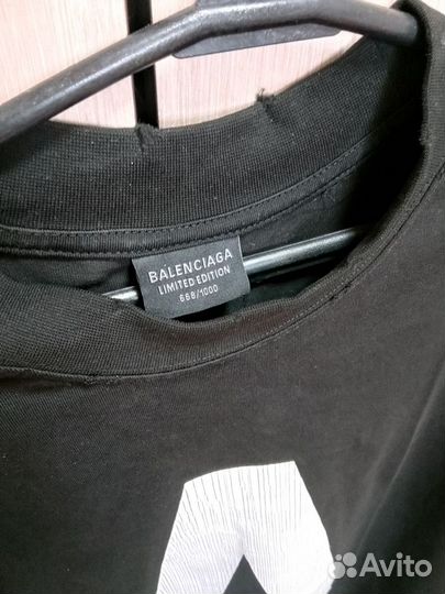 Balenciaga archive music