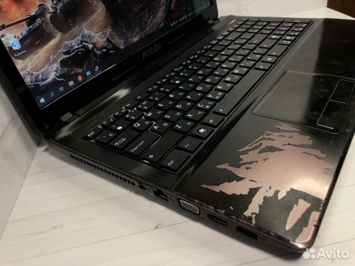 Игровой ноутбук Asus i7/2 видеокарты/12gb озу