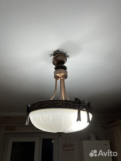 Светильник потолочный подвесной