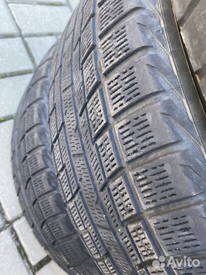 Yokohama Ice Guard IG30 215/60 R16 95Q