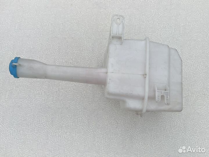 Бачок омывателя hyundai Elantra XD