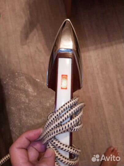 Утюг дорожный