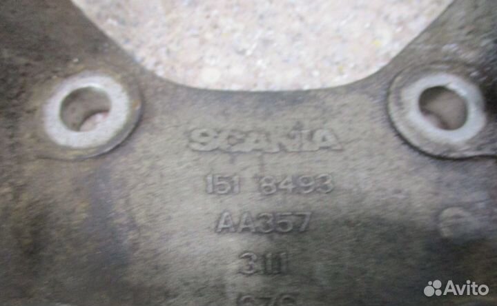 Кронштейн задней подвески кабины Scania 1518493