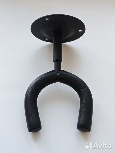 Держатель настенный для гитары