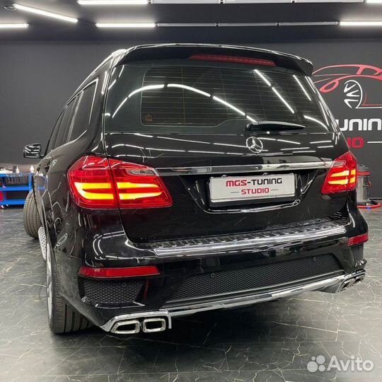 Диффузор с насадками на GL-Class X166 63 AMG