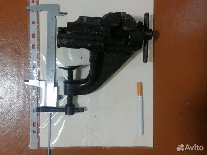 Тиски слесарные СССР малые