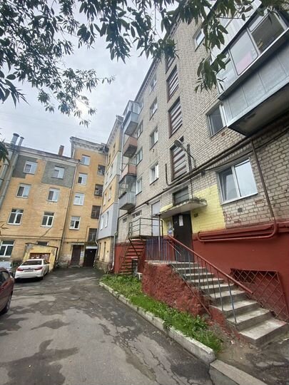 2-к. квартира, 43,7 м², 3/5 эт.