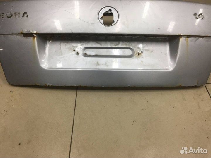 Крышка багажника Volkswagen Bora