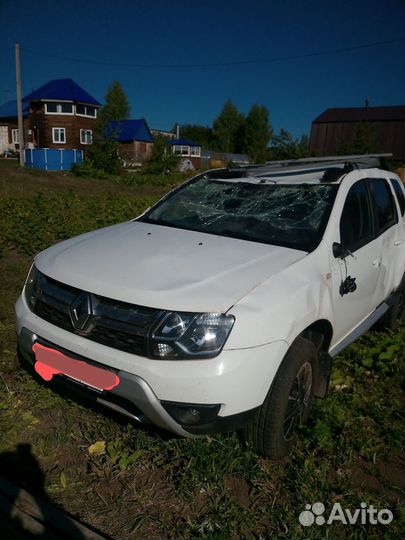 Renault Duster 2.0 МТ, 2020, битый, 55 576 км