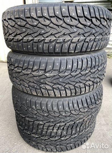 Grenlander Icedefensor Stud III 235/55 R18 104T
