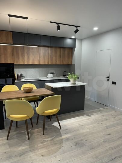 3-к. квартира, 83,3 м², 8/12 эт.