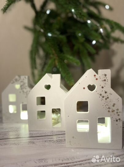 Новогодний домик с подсветкой