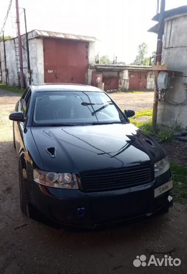 Audi A4 1.8 МТ, 2001, 371 000 км