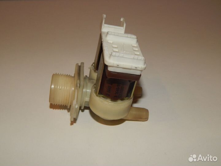 Клапан подачи воды для ст.машины Bosch 10010823
