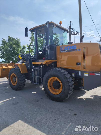 Фронтальный погрузчик XCMG LW300KN, 2023