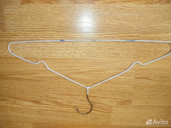 Вешалки плечики антискользящие