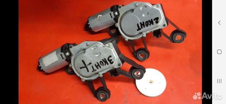 Моторчик заднего дворника Land Rover Freelander 2