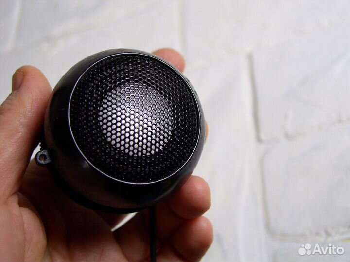 Портативная Акустика Черная Круглая для Телефона