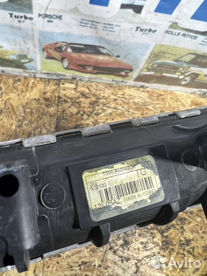 Радиатор охлаждения Шевроле Авео T300