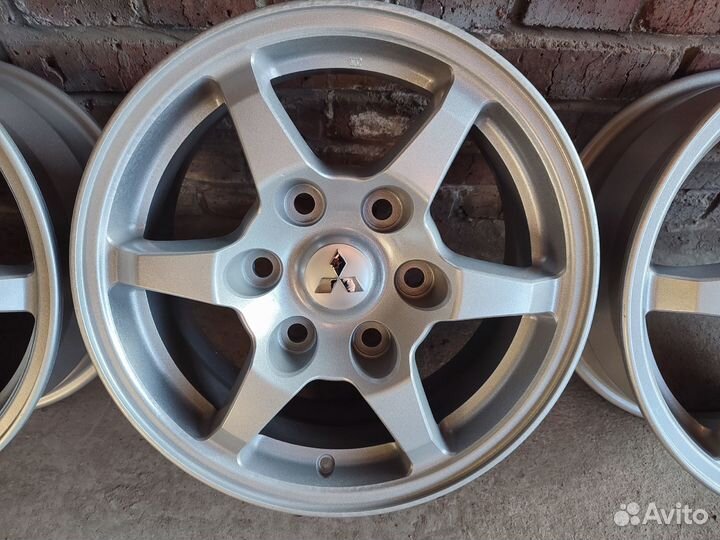 Оригинальные диски Mitsubishi R16 6х139.7