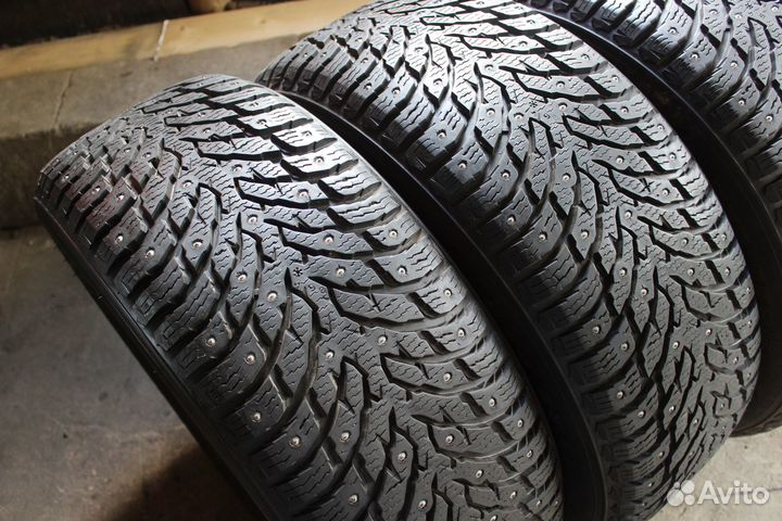 Nokian Tyres Hakkapeliitta 9 235/55 R17 103T
