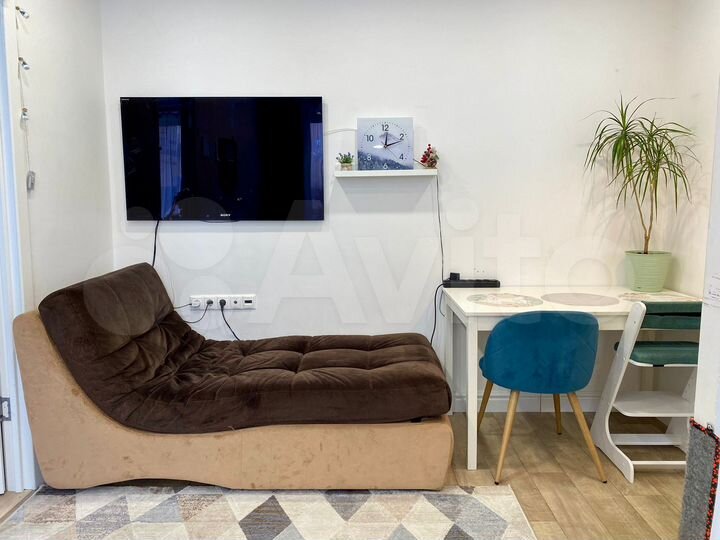 2-к. квартира, 45 м², 1/9 эт.