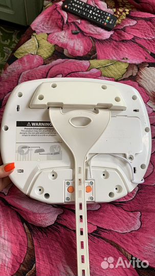 Детский развивающий мобиль в кроватку