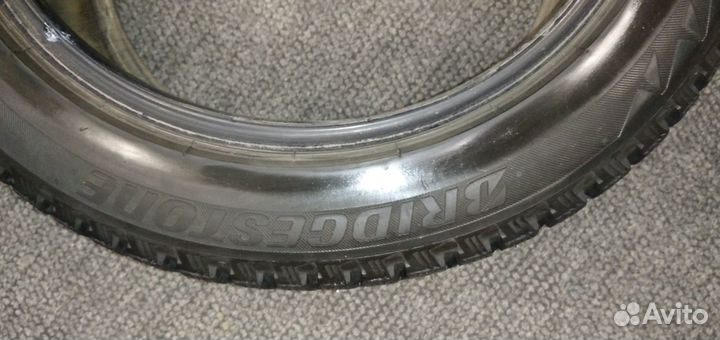 Bridgestone Blizzak Spike-01 195/55 R16 87T