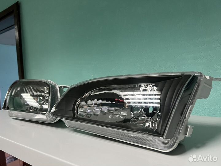 Фары Toyota Corolla 110 Чёрные 95-97гг