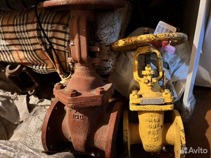 Задвижки б/у