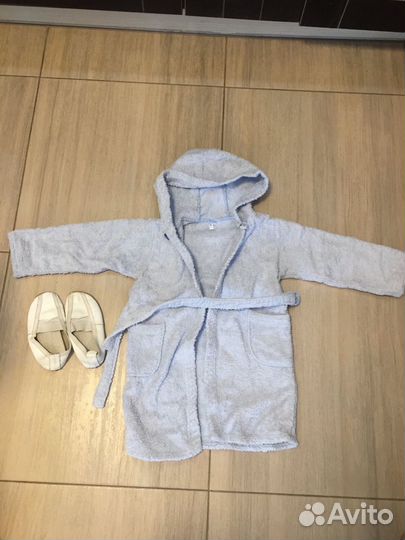 Халат махровый в отл сост 104-110