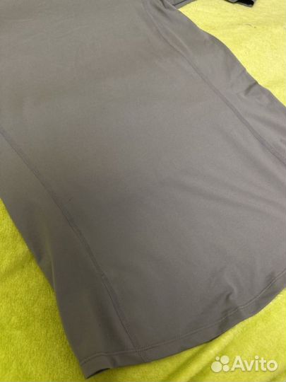 Лонгслив спортивный