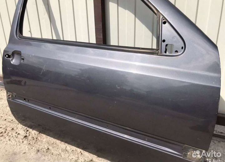 Дверь передняя правая Volkswagen golf 3 купэ