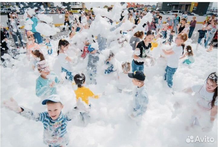 Аниматоры/Уэнсдэй/Хаги/Синий трактор/Пикачу