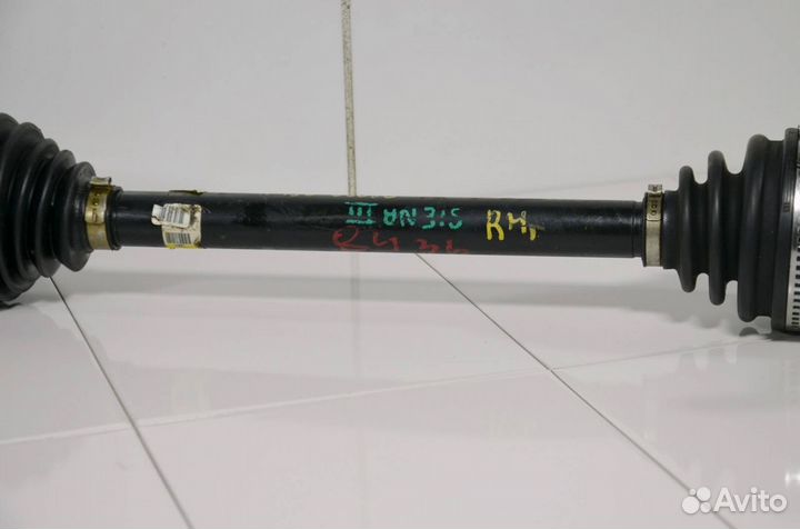 Приводной вал передний правый Toyota Sienna 3 3.5