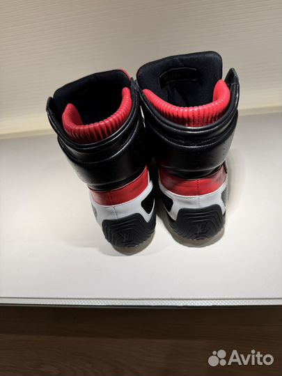 Борцовки Louis Vuitton 2025