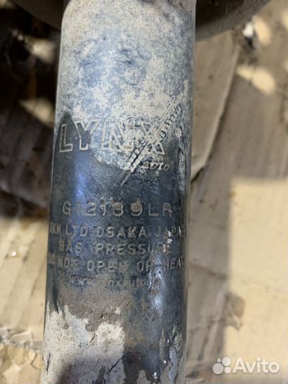 Амортизаторы задние Subaru Legacy/Outback BE#/BH#