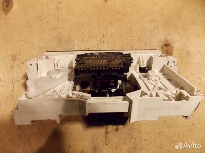 Блок управления печкой Mitsubishi Space Star