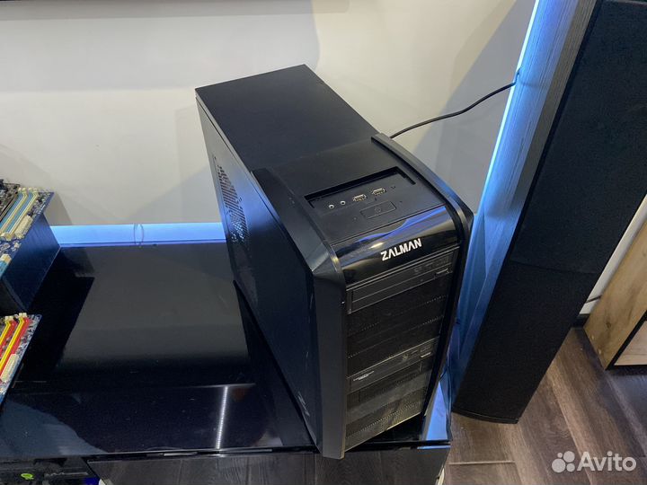 Корпус zalman z7