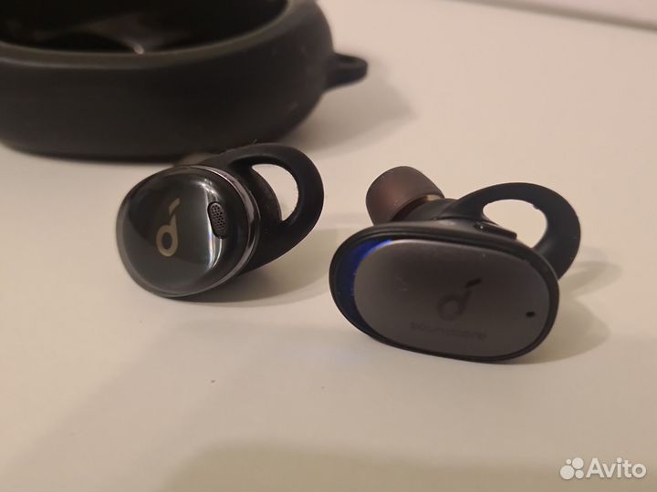 Беспроводные наушники anker soundcore