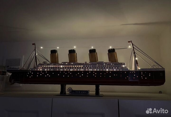 Лайнер Титаник масштаб модели 1:95