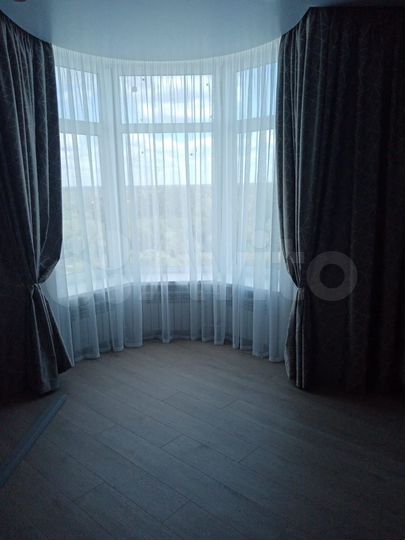 2-к. квартира, 74 м², 5/17 эт.